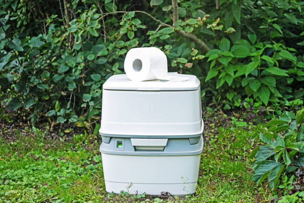 Best Porta potty delivery and setup  in Fairlawn, OH