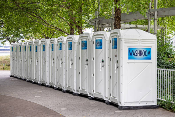Best Best portable toilet rental  in Fairlawn, OH