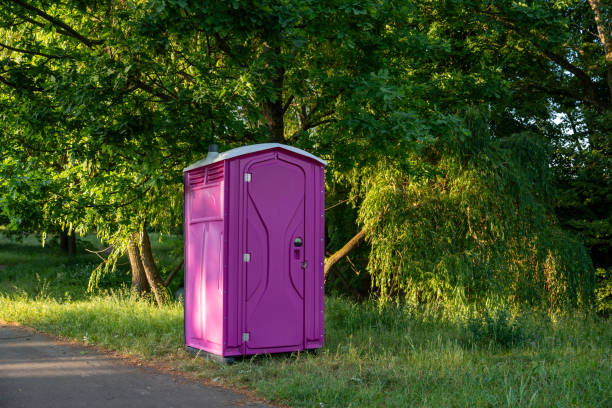 Best Porta potty rental near me  in Fairlawn, OH